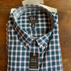 JoS.A.Bank short sleeved dress shirt